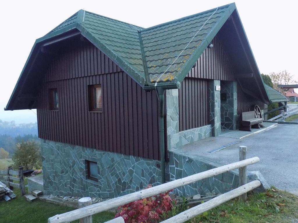Apartment Zeleni Dragulj Pohorje Oplotnica Exterior photo